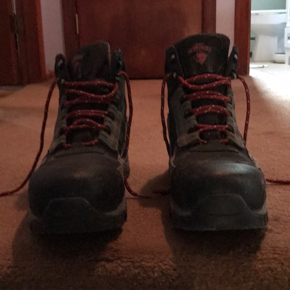 Men’s Steel Toe Herman Survivors size 10